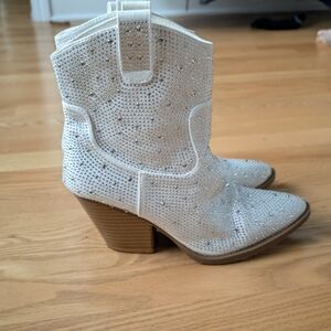 Rhinestone cowgirl cowboy boots white